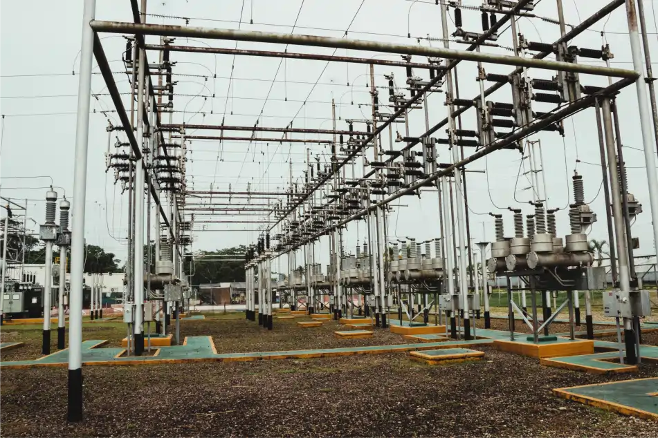 Crece la demanda de infraestructura eléctrica segura y certificada en proyectos industriales